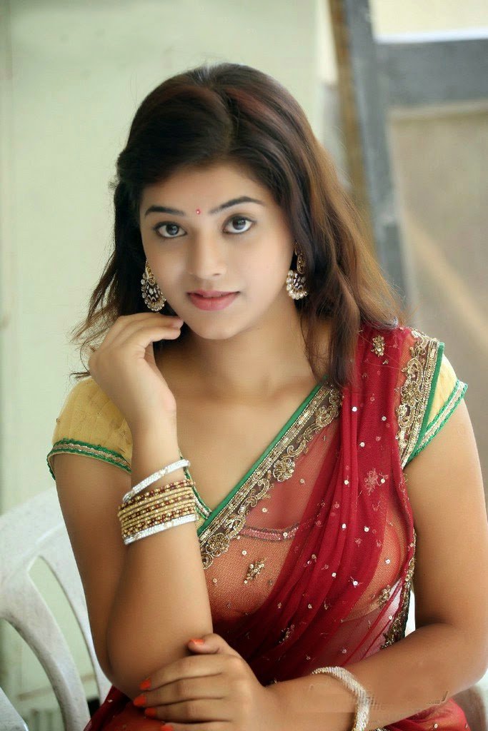 Yamini Bhaskar In Yellow Blouse And Sexy Saree At Kakatiyudu Movie Press Meet Vp 17 Vantage Point