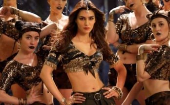 Kriti Sanon sizzles in the latest song 'Aao Kabhi Haveli Pe' from Stree