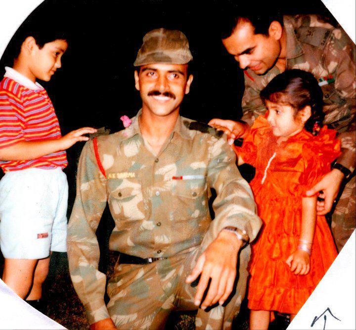 Anushka Sharma with her father photos