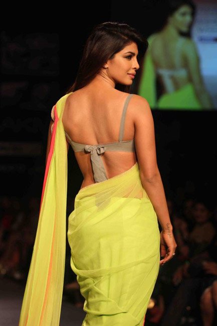 Priyanka Chopra sexy figure, Priyanka Chopra in backless blouse, Priyanka Chopra sexy ramp walk in yellow saree