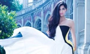 Read more about the article Sonam Kapoor’s Stunning  Photoshoot for Hi Blitz magazine