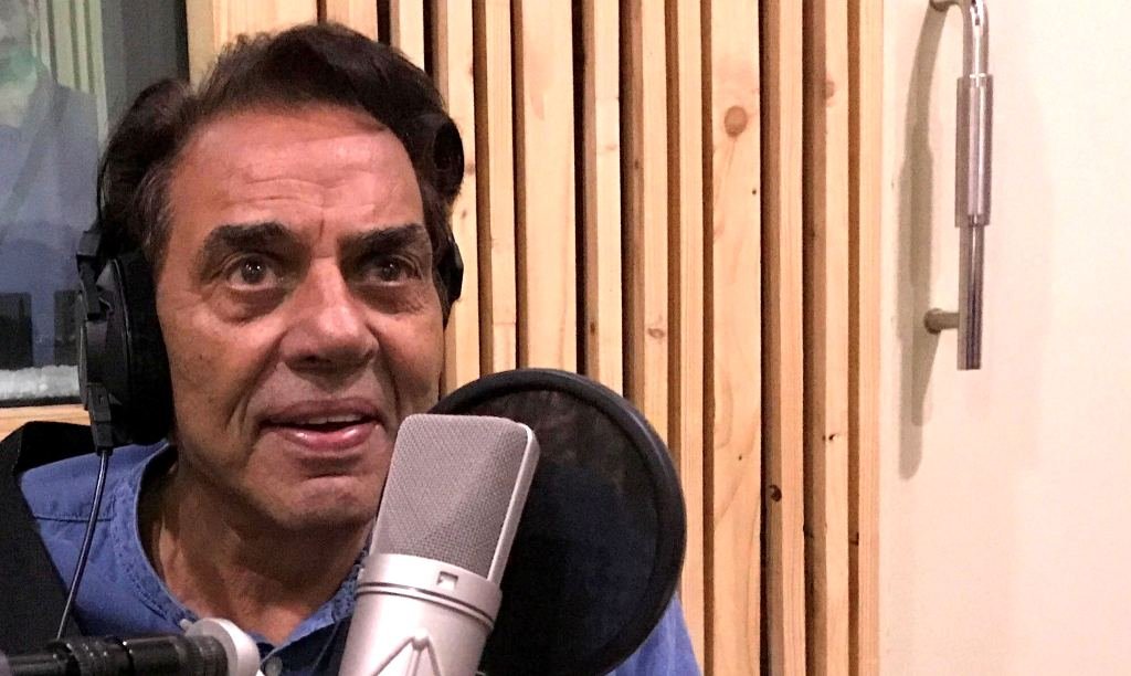 Veteran Actor Dharmendra ji spotted during the dubbing of his first International Short film ‘Dreamcatcher’