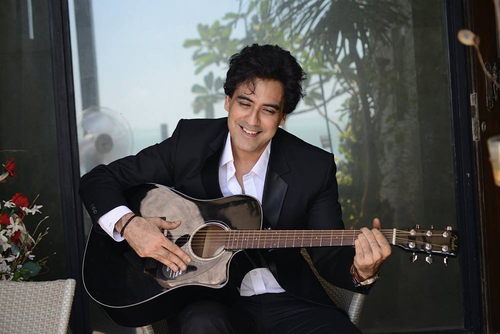 Karan Oberoi counters back the irrational arguments around the ban on crackers