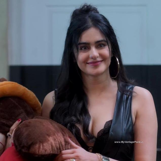 wallpaper-of-adah-sharma-hot-in-sunflower-web-series