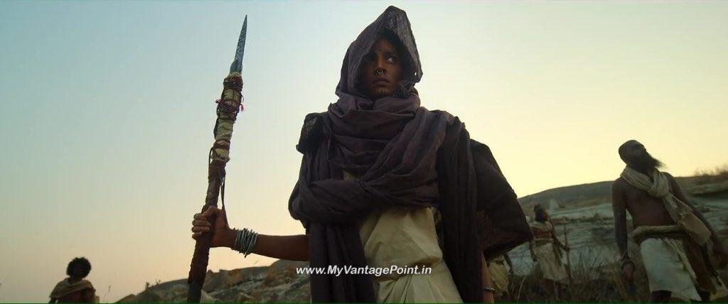 Malavika-Mohanan-as-aarathi-in-Thangalaan-2024