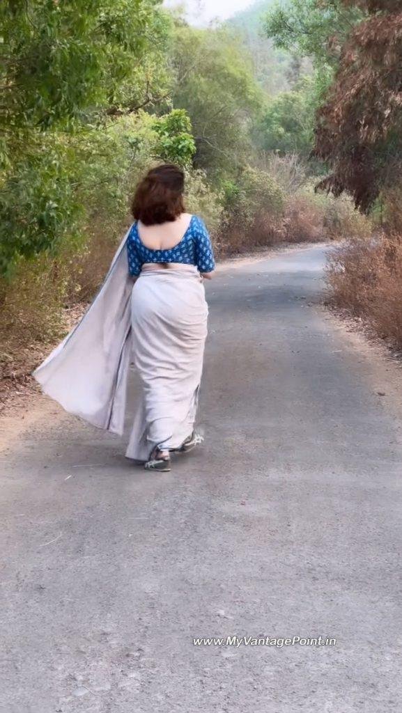 trending-girl-girija-oak-back-photos